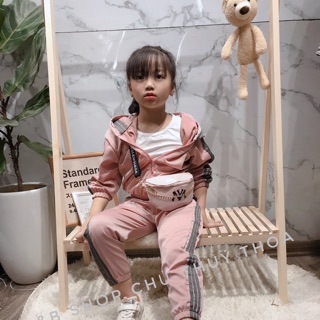 Bộ thể thao adidas
