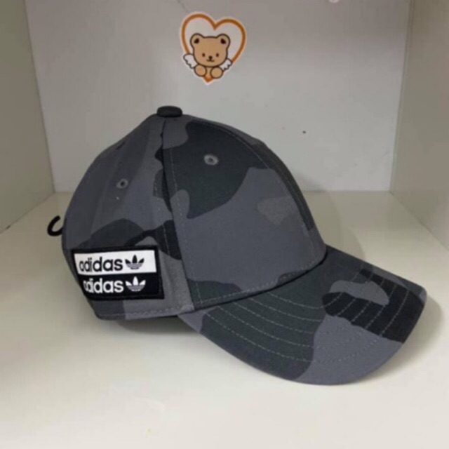 Nón bé trai Adidas