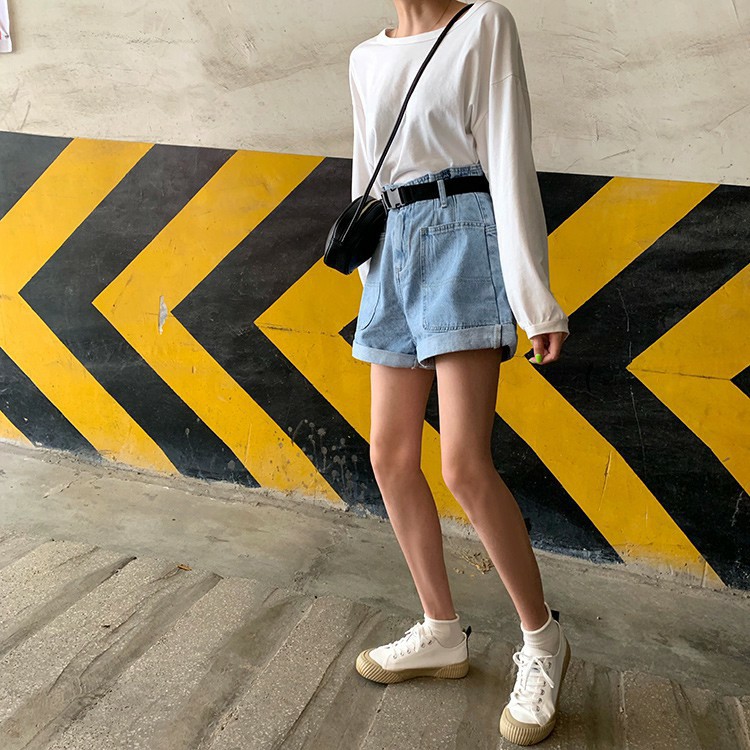 Quần Short Jean Nữ 2 Túi Bigtoe Ống Rộng Gập Gấu Lưng Cao Màu Xanh Nhạt - 513 | BigBuy360 - bigbuy360.vn