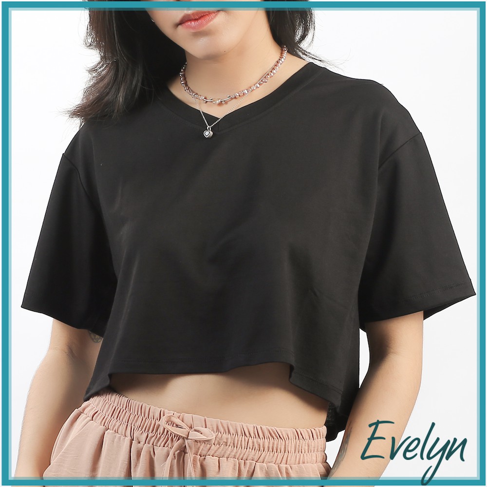 Áo croptop cổ tim cá tính Evelyn kiểu dáng basic