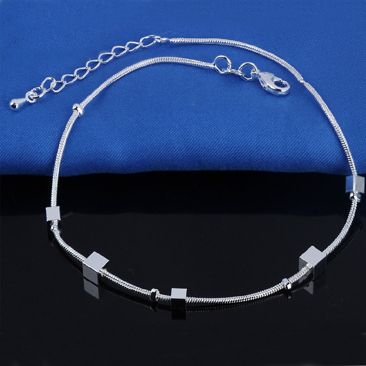 Lắc chân trang trí mặt vuông thời trang cho nữ | BigBuy360 - bigbuy360.vn