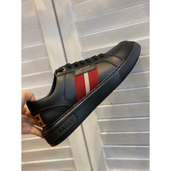 Giày thể thao nam màu đen phối đỏ thương hiệu Bally cao cấp