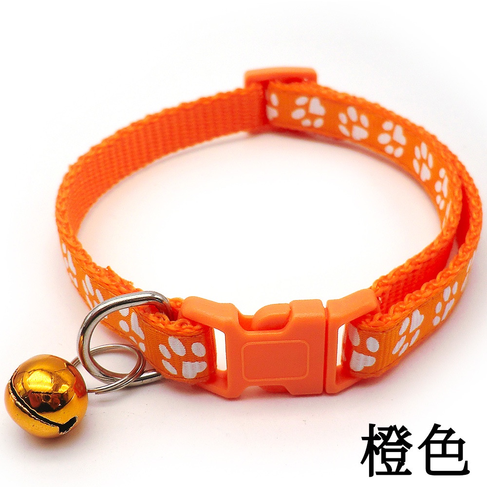 Vòng cổ lục lạc cho chó được làm bằng vải dù chất lượng cao thiết kế bền đẹp, làm cho vật nuôi của bạn đáng yêu