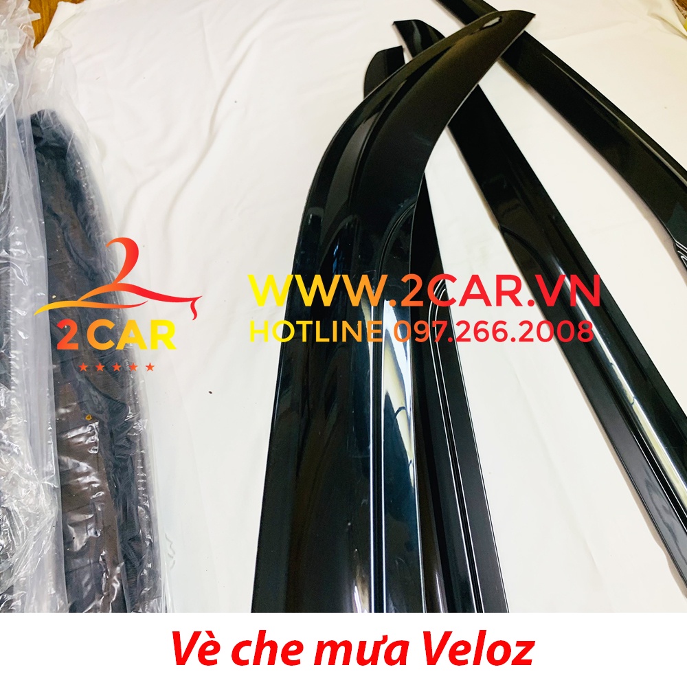 Vè che mưa xe Toyota Veloz Cross 2022, 2023 Nhựa đen dày cao cấp