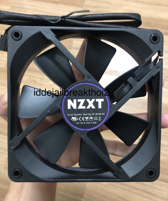 Fan NZXT AP120 thổi rad bóc từ AIO Kraken X52