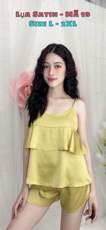 Bộ lụa satin quần đùi áo tầng