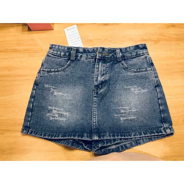 Quần jeans giả váy