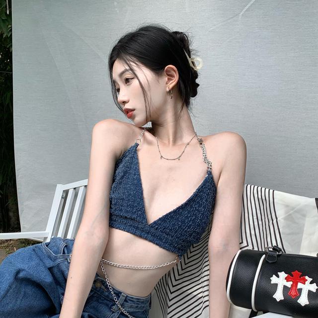 Jiashucheng Hàng Có Sẵn Áo Hai Dây Ngắn Cổ Chữ v Phối Dây Xích Ngọt Ngào Quyến Rũ Thời Trang Mùa Hè Cho Nữ