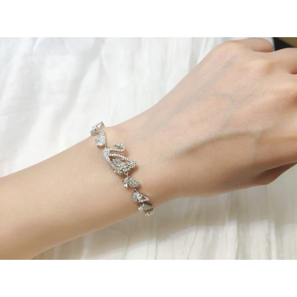 Vòng đeo tay phối thiên nga thời trang cao cấp cho nữ