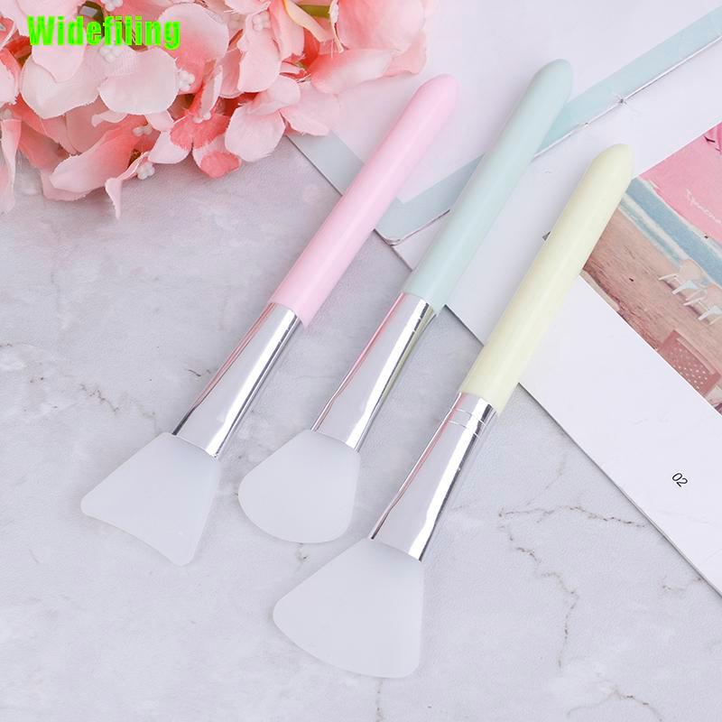 1 Cọ Trang Điểm Đầu Phẳng Bằng Silicone Chất Lượng Cao