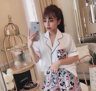 Bộ Lụa Satin Mickey Tay Ngắn Quần Dài