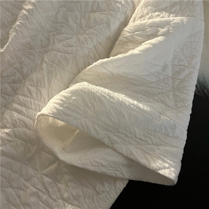 Áo Thun Tay Ngắn Cổ Tròn Màu Sắc Đơn Giản Phong Cách Hàn Quốc Có 3 Màu Hợp Thời Trang