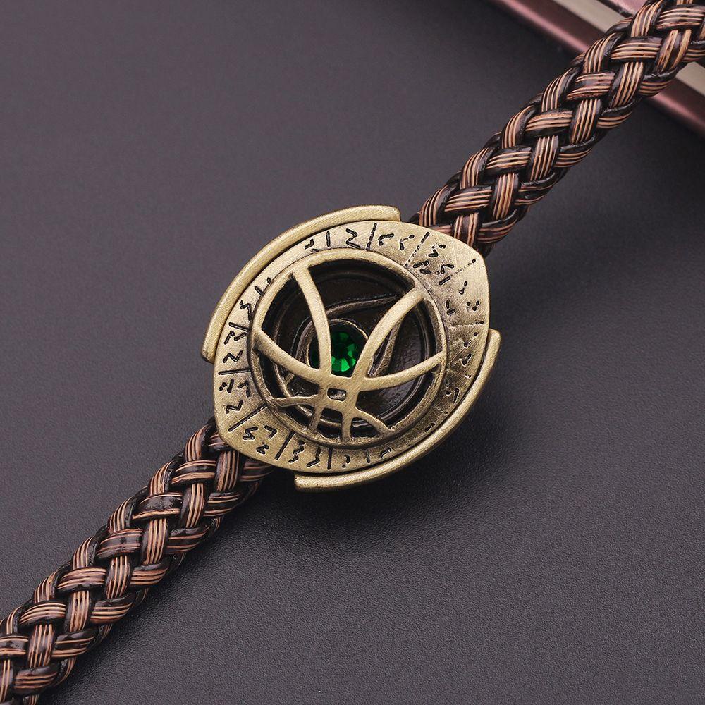 Vòng Tay Bện Dây Mặt Hình Báo Đen Phong Cách Iron Man Thời Trang Unisex