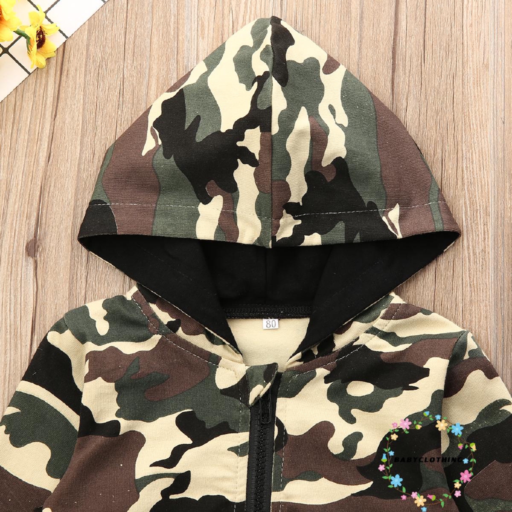 Set áo khoác hoodie + quần dài họa tiết rằn ri cho bé trai