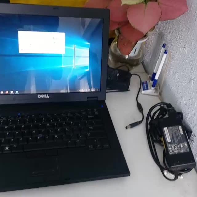 laptop dell màu đen chạy ssd 120gb win 10 đã qua sử dụng - laptop văn phòng giá rẻ - laptop siêu bền siêu nhanh | BigBuy360 - bigbuy360.vn