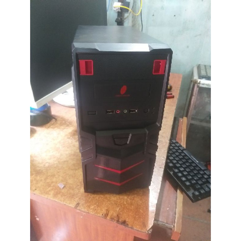 cây máy tính văn phòng giá rẻ chỉ 1900k chậy ssd rất nhanh