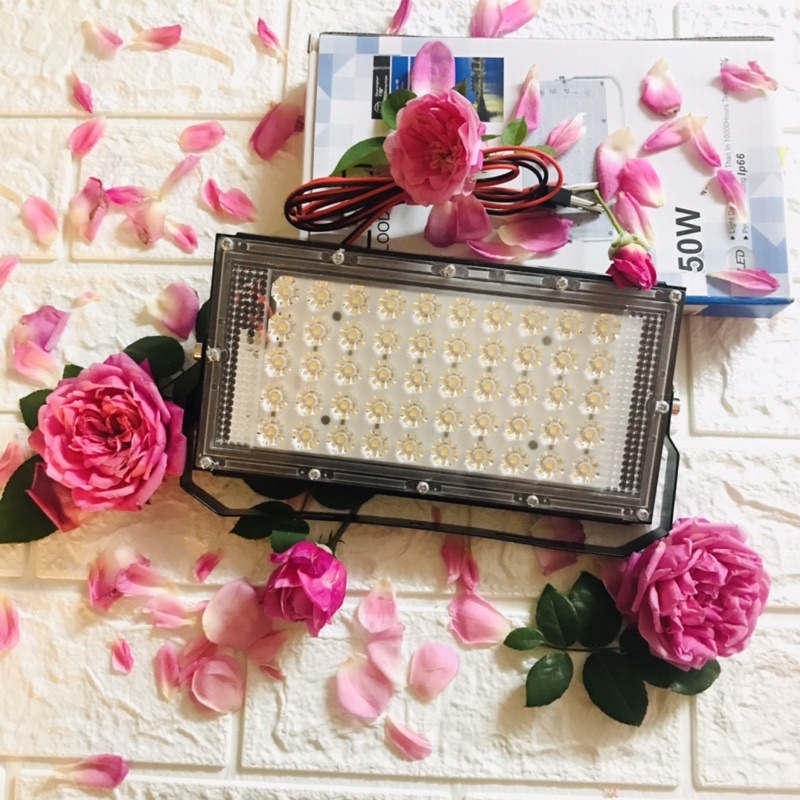Đèn pha LED 50W nguồn 12V siêu sáng, sử dụng đa năng