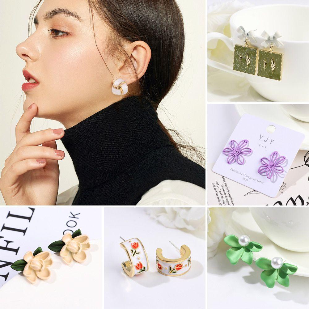 HS Hoa Tai Hình Tam Giác Màu Xanh Lá / Trắng / Xanh Dương Thời Trang Mùa Xuân