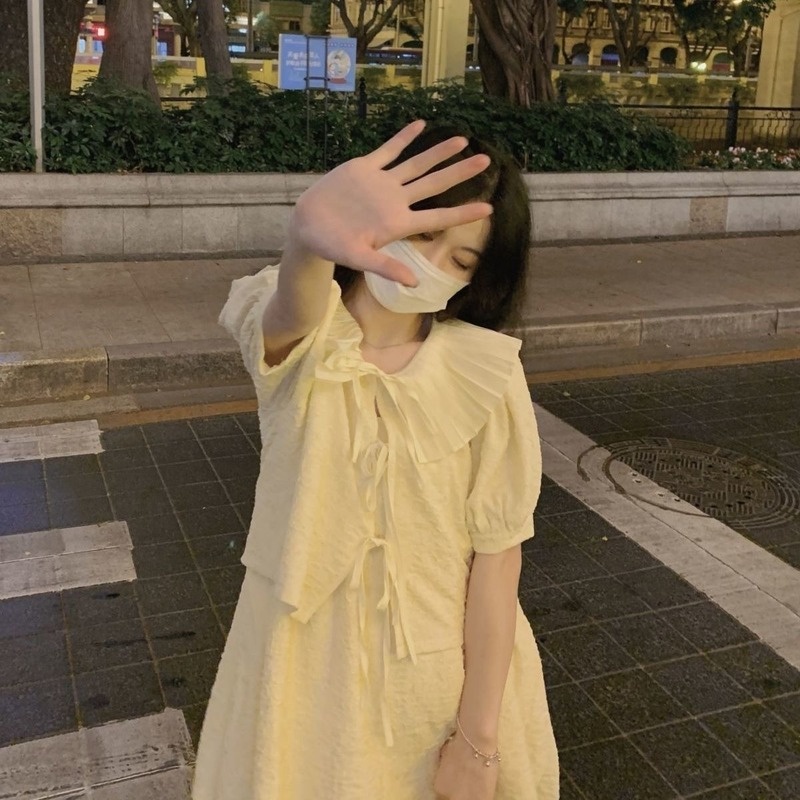 Set Áo Lửng Và Chân Váy Ngắn Dễ Thương Dành Cho Nữ