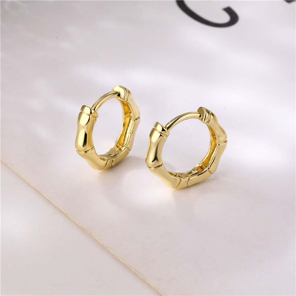 Bông Tai Hợp Kim Hình Sừng Cá Tính Dành Cho Nữ