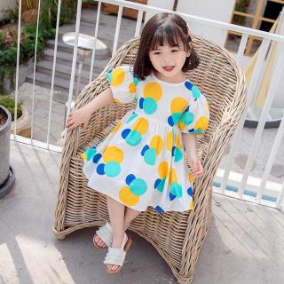 Váy bé 300k ngọc bích