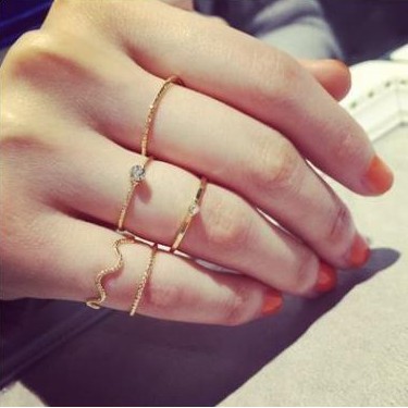 RẺ VÔ ĐỊCH  Bộ nhẫn 5 chiếc NHỎ NHẮN ĐƠN GIẢN DÀNH CHO NỮ