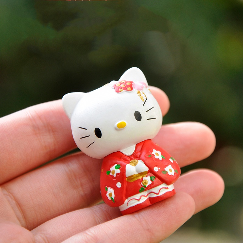 Đồ Trang Trí Để Bàn Hình Hello Kitty Đáng Yêu