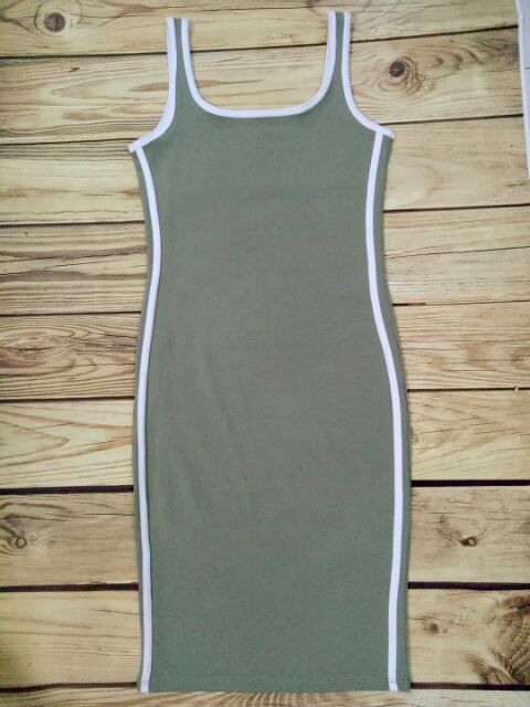 Đầm cổ vuông ( THUN THÁI ) | BigBuy360 - bigbuy360.vn