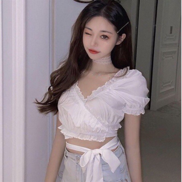 Áo croptop kiểu ôm tay ngắn, áo thun croptop tay phồng  cổ V viền bèo thắt nơ 2 màu LIKANO CRT77 | BigBuy360 - bigbuy360.vn