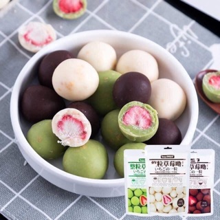 SOCOLA BỌC DÂU TÂY SẤY