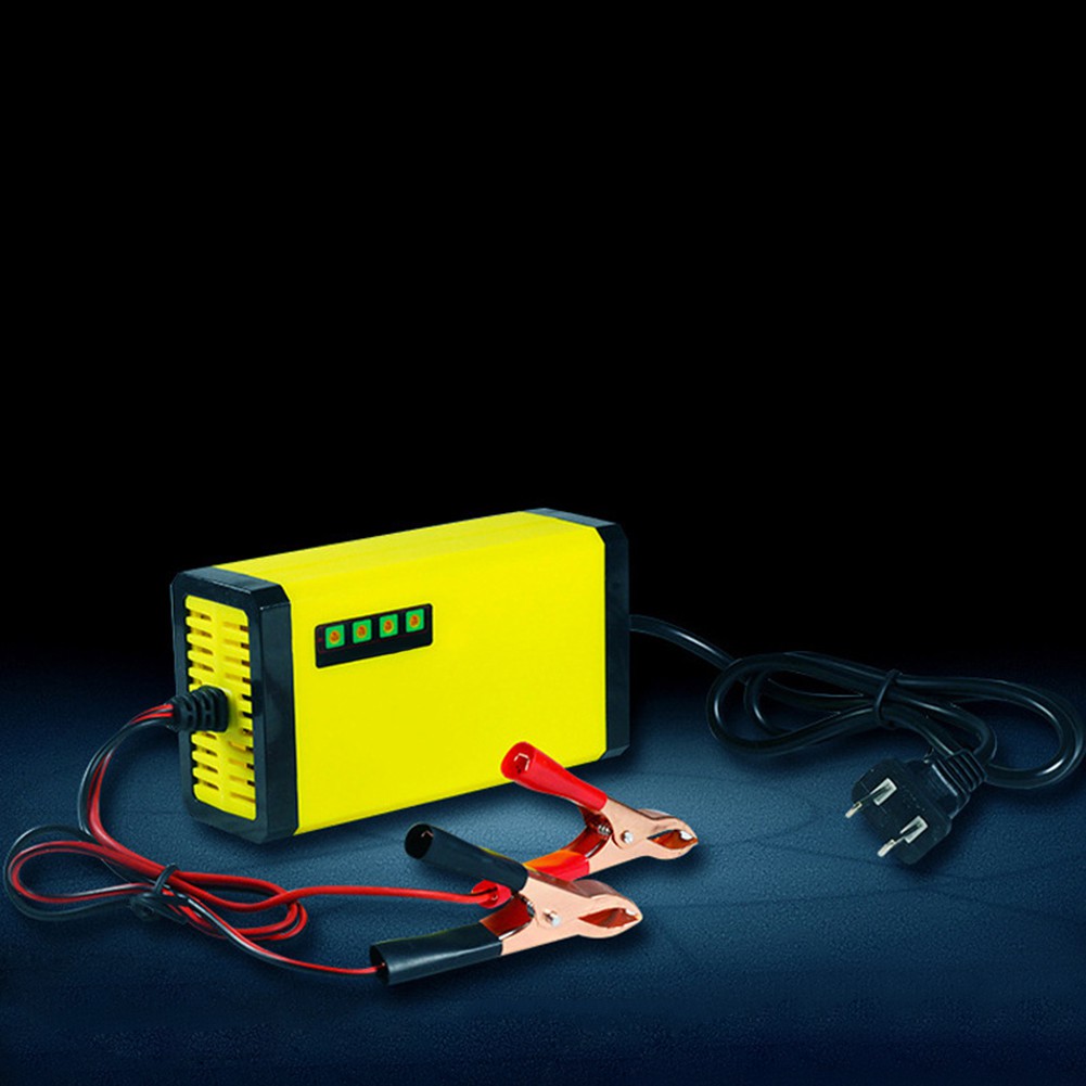 Bộ Sạc Pin Động Cơ Xe Hơi Y31 12V 2A Có Màn Hình LED Hiển Thị