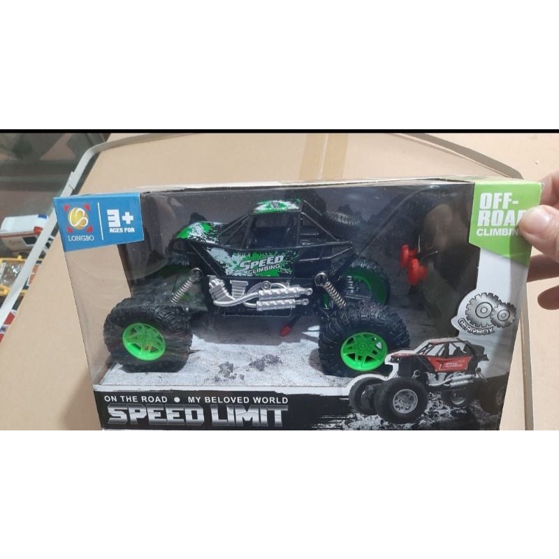 Xe địa hình điều khiển từ xa/ đồ chơi công nghệ cao cấp