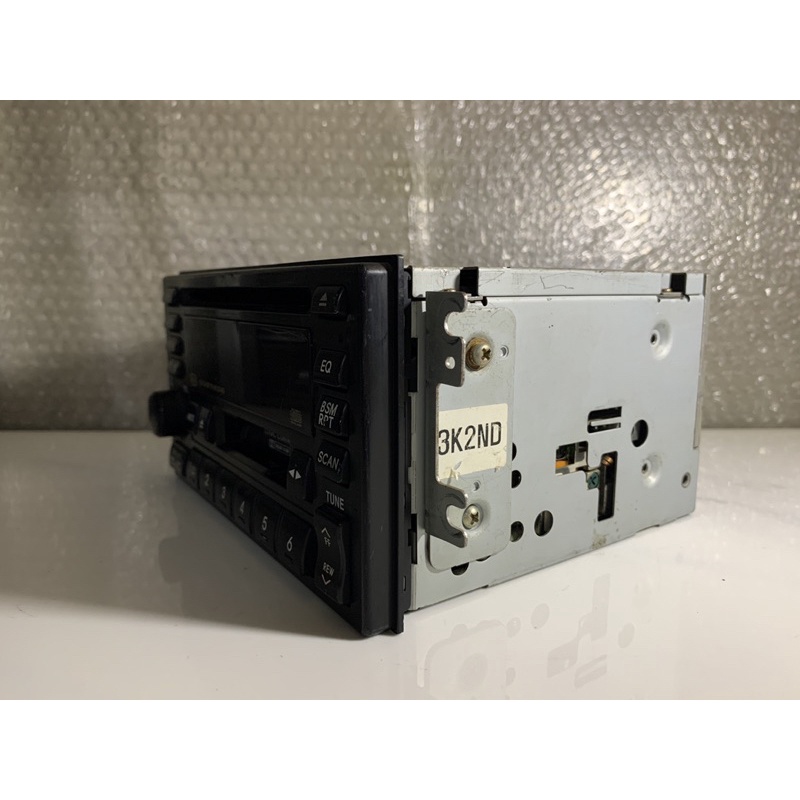 Đầu nghe nhạc CD/Tape ô tô