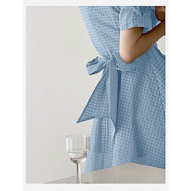 ĐẦM MIDI CỔ NHÍU CHÉO EO THẮT NƠ LƯNG