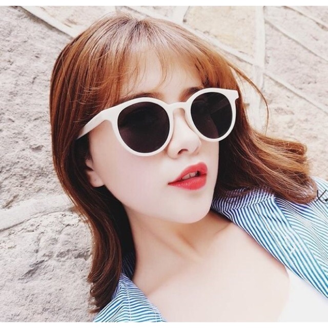Kính mắt mèo trắng nude form nhỏ