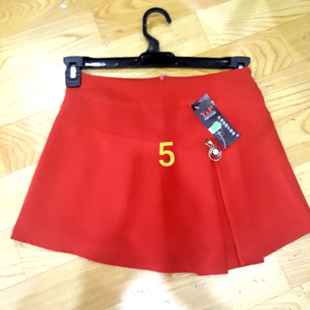 Chân váy cao cấp nhiều kiểu, có quần trong