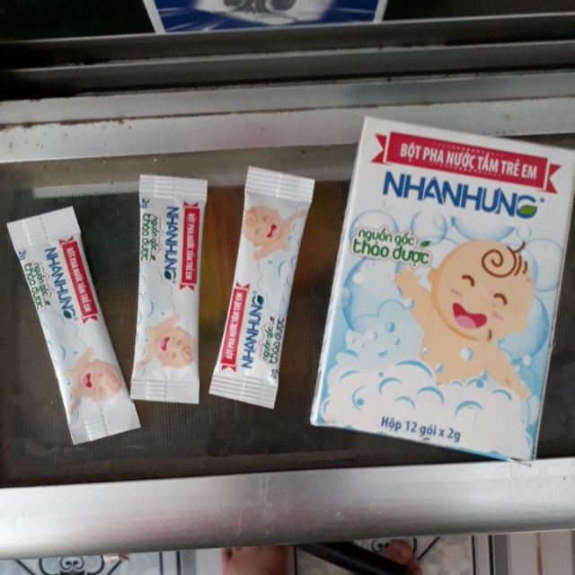Bột pha nước tắm Nhân Hưng