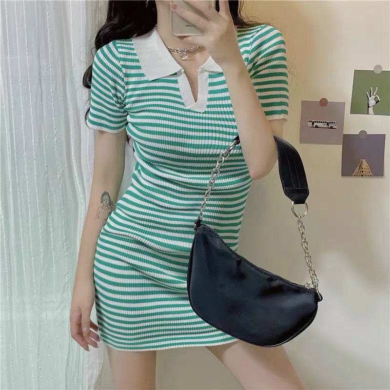 Đầm cổ bẻ V cổ ôm body phối màu sọc ngang cực xinh , chất thun gân mềm mịn mát mk
