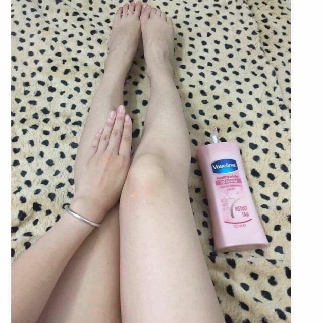 Dưỡng Thể Trắng Da Vasselin hàng Thái Lan Chuẩn