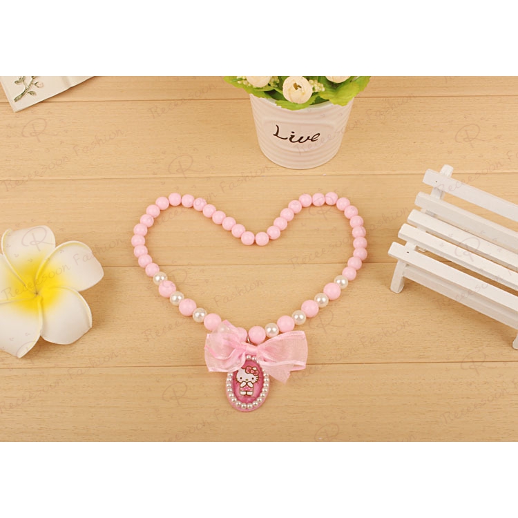 Decal Hello Kitty dán dây
