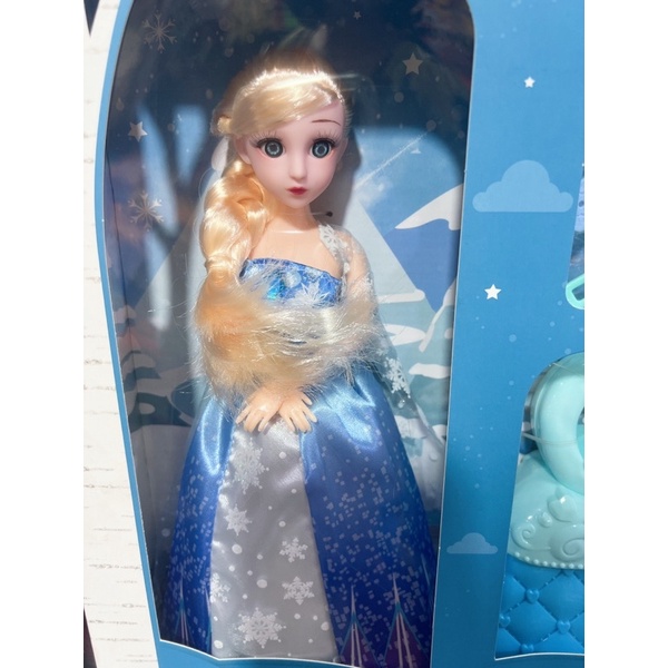 Búp bê Elsa nữ hoàng băng giá kèm phụ kiện