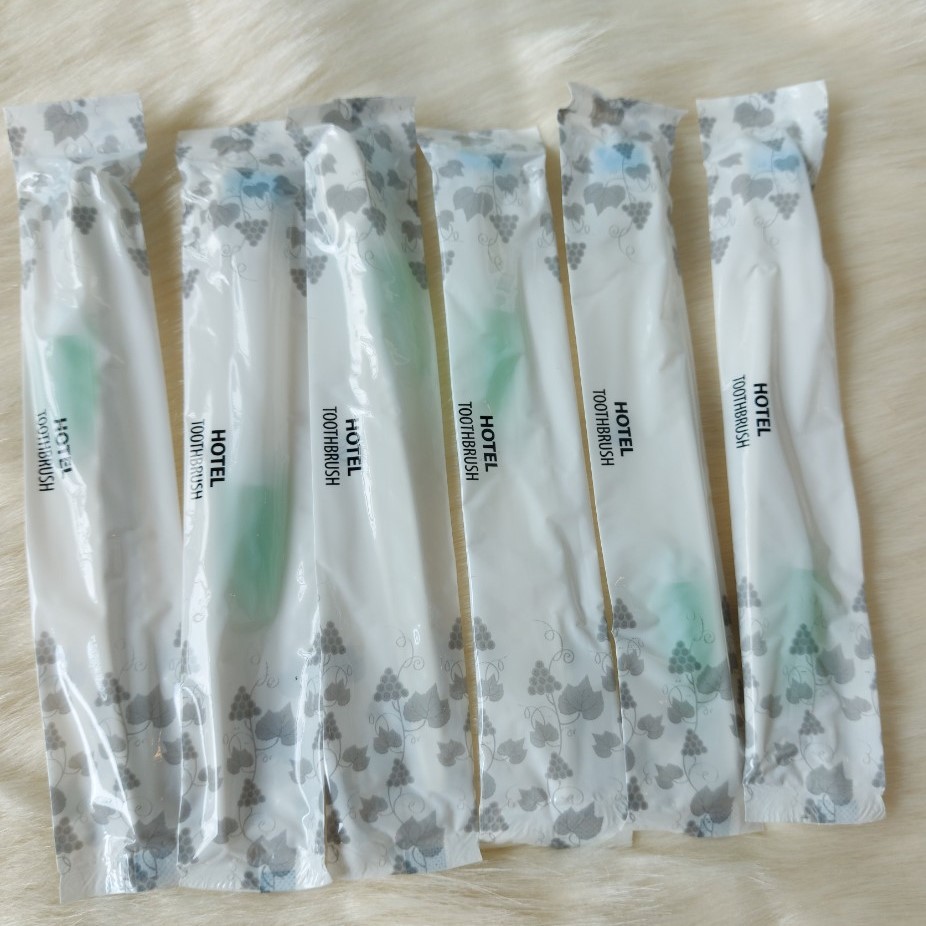 100 set bàn chải và kem đánh răng Riotex, bàn chải dùng 1 lần đóng bao hoa cho nhà nghỉ, khách sạn