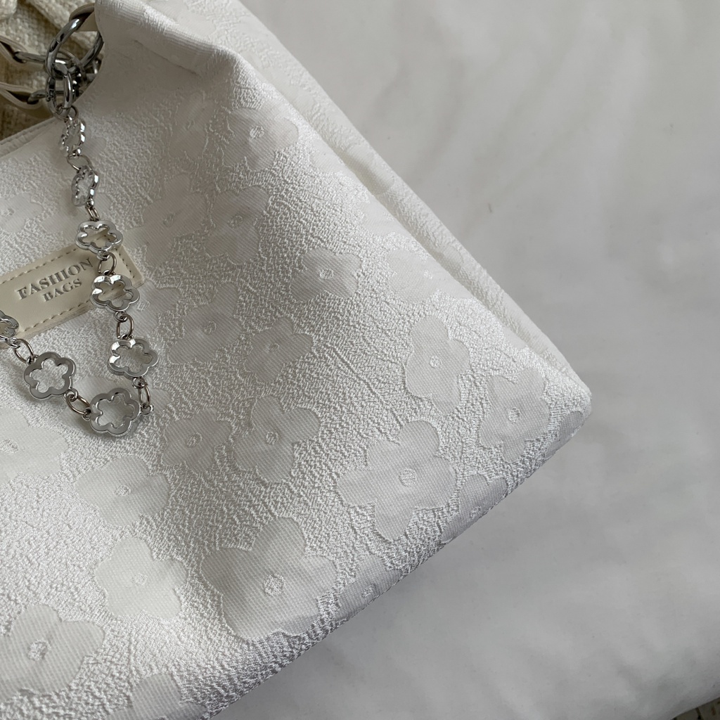 Túi nữ đeo chéo dây da phối xích- MA343