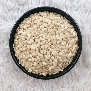 500gram nhân hạt dưa sống