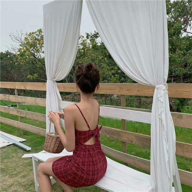 Đầm Xòe 2 Dây Kẻ Caro Đỏ Dáng Chữ A Hở Lưng Buộc Nơ váy 2 dây kẻ ulzzang