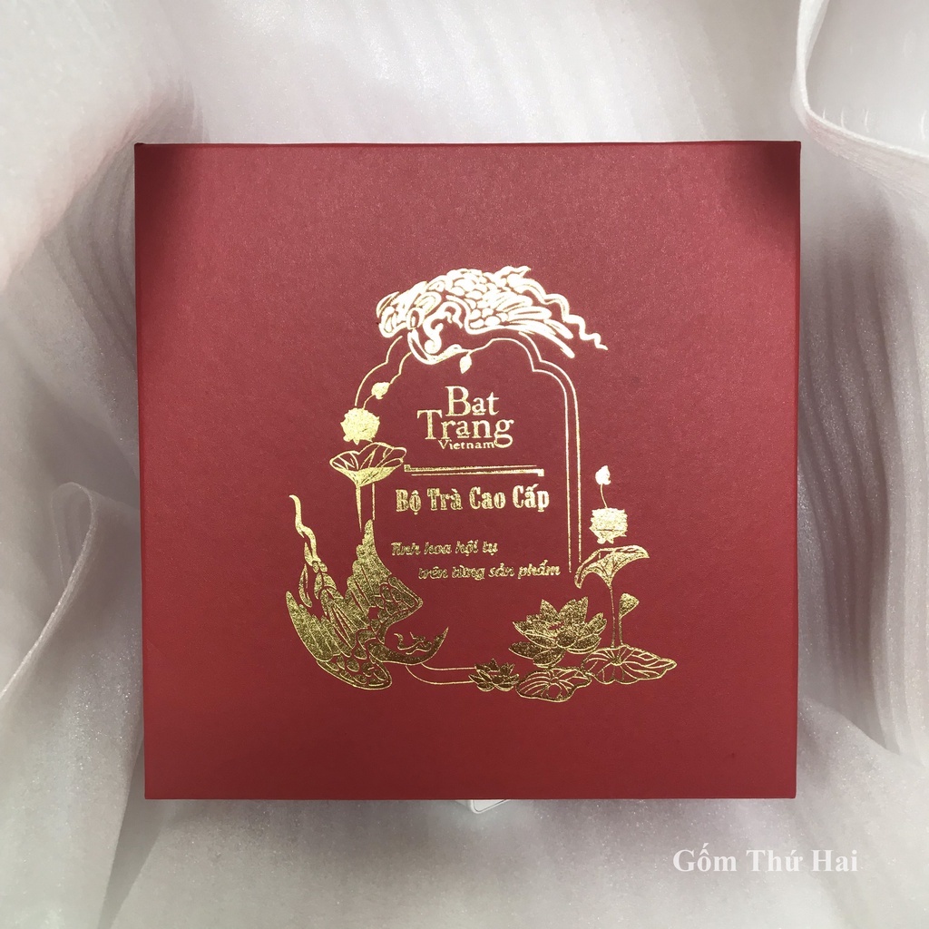 Hộp đựng ấm chén Bát Tràng lót lụa, Hộp đựng 1 ấm 6 chén 7 đĩa kê