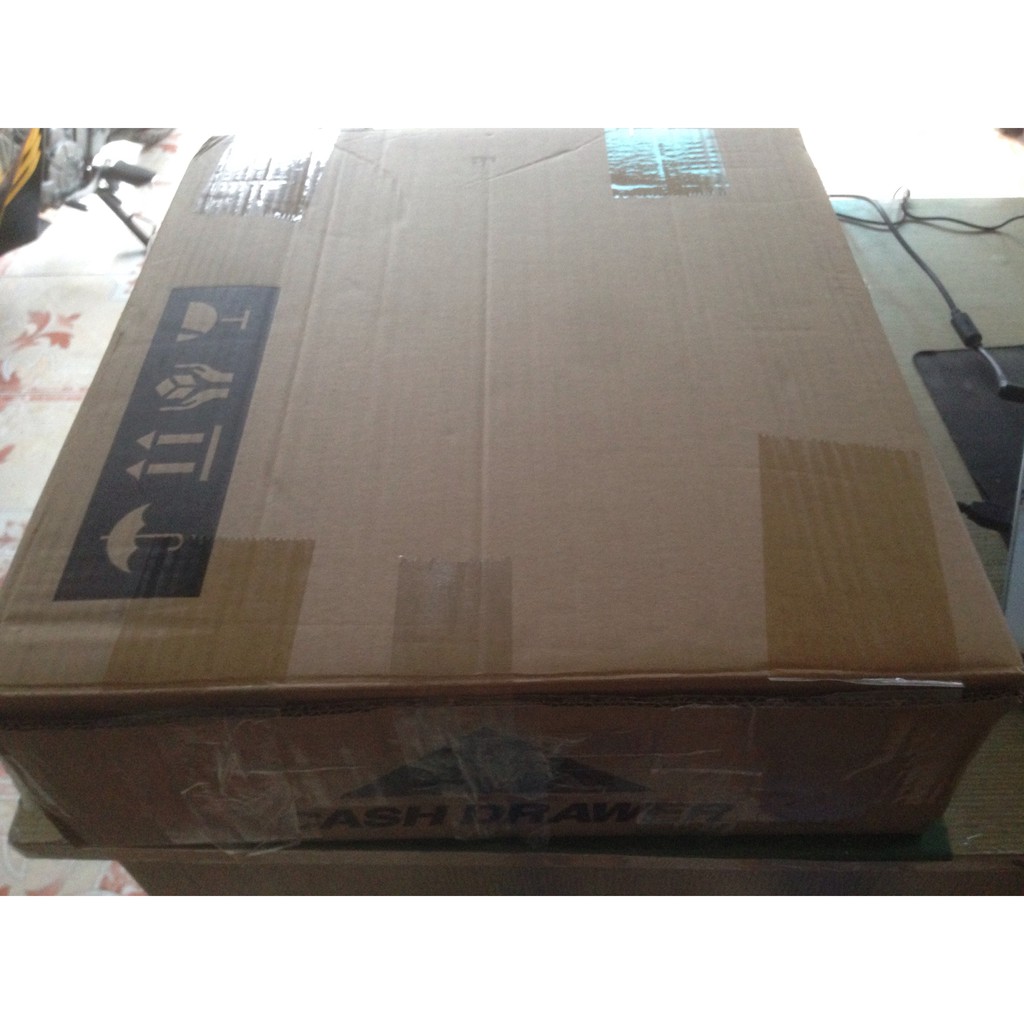 Két đựng tiền (Ngăn Kéo Đựng tiền) Maxcode M-330E dùng nhiều trong Shop, cửa hàng, Cafe....