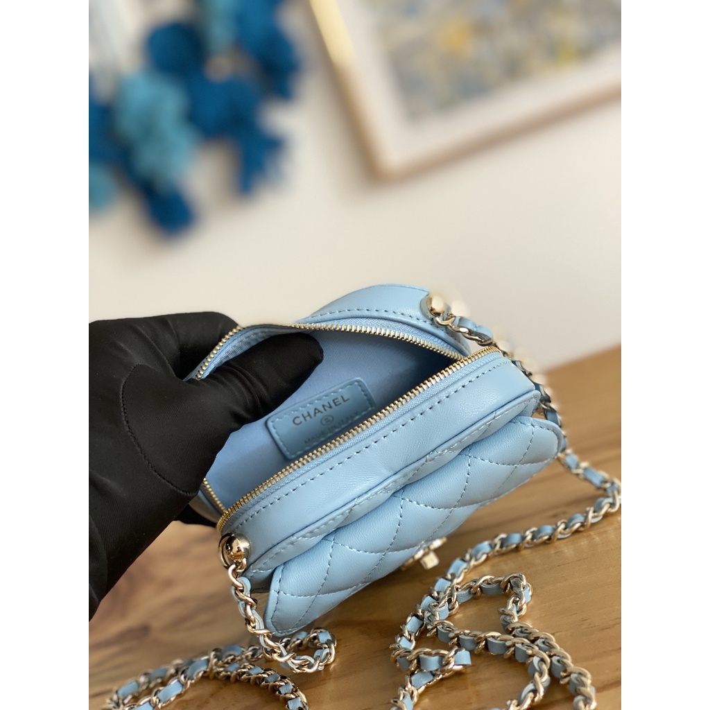 Túi đeo chéo nữ da thật thời trang cao cấp 𝘾𝙝𝙖𝙣𝙚𝙡 𝘾𝙝𝙖𝙣n𝙚𝙡 CN thiết kế hình trái tim