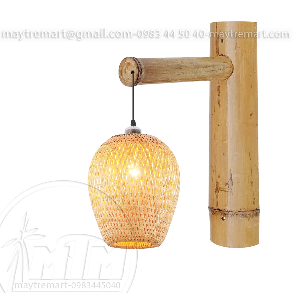 Ốp tre gắn tường thả dây đèn, chụp đèn mây tre, đèn gỗ, đèn sắt.