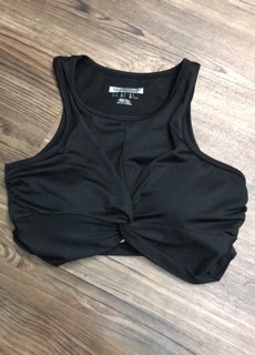 Croptop F21 xoắn bụng
